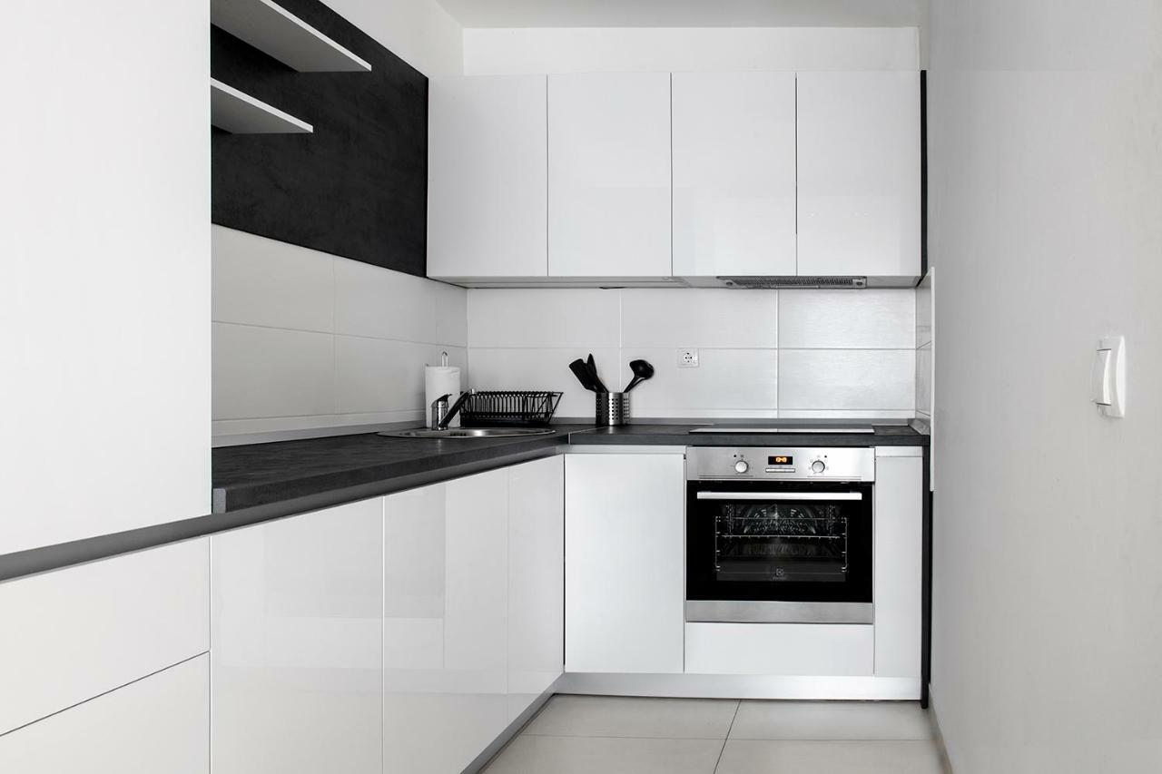 Sauna - Flexible Selfcheckins 6 - Zagreb - Garage - Electric Vehicle Ccharger - Loggia - New - Luxury - Apartments Repinc 6 Εξωτερικό φωτογραφία