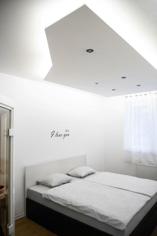 Sauna - Flexible Selfcheckins 6 - Zagreb - Garage - Electric Vehicle Ccharger - Loggia - New - Luxury - Apartments Repinc 6 Εξωτερικό φωτογραφία