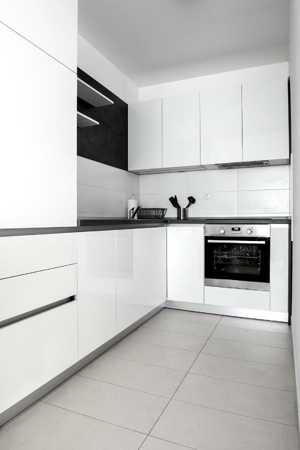 Sauna - Flexible Selfcheckins 6 - Zagreb - Garage - Electric Vehicle Ccharger - Loggia - New - Luxury - Apartments Repinc 6 Εξωτερικό φωτογραφία